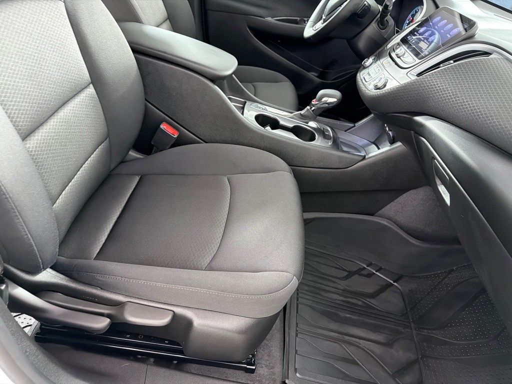 2023 Chevrolet Malibu Image 22