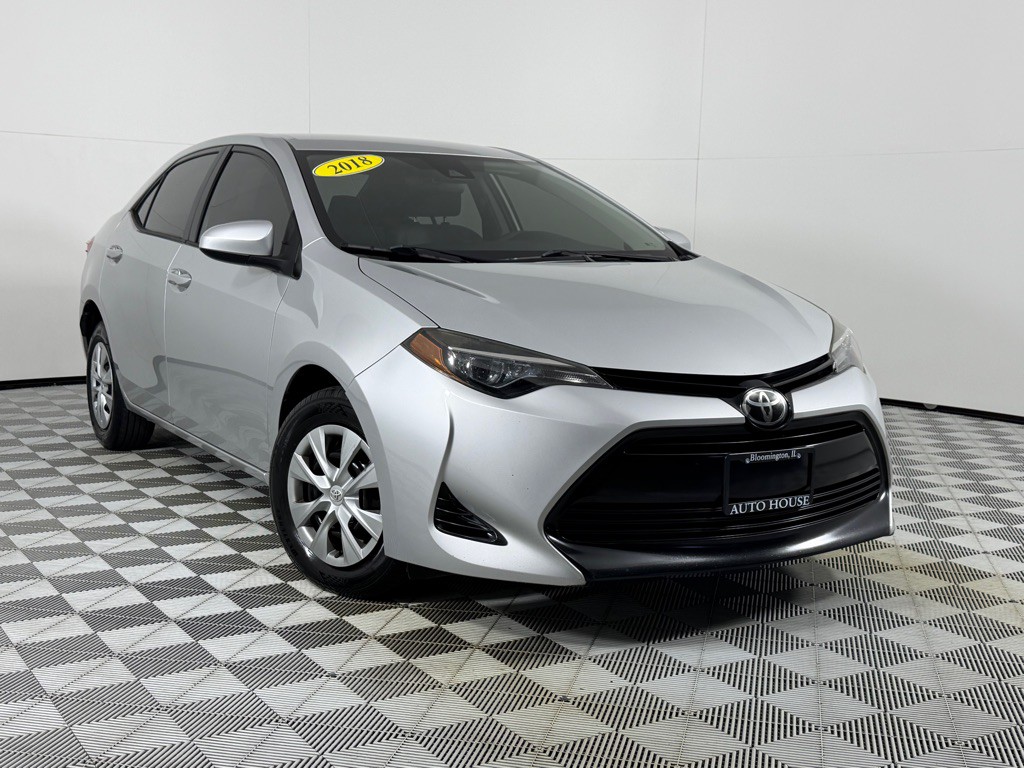 2018 Toyota Corolla Image 2