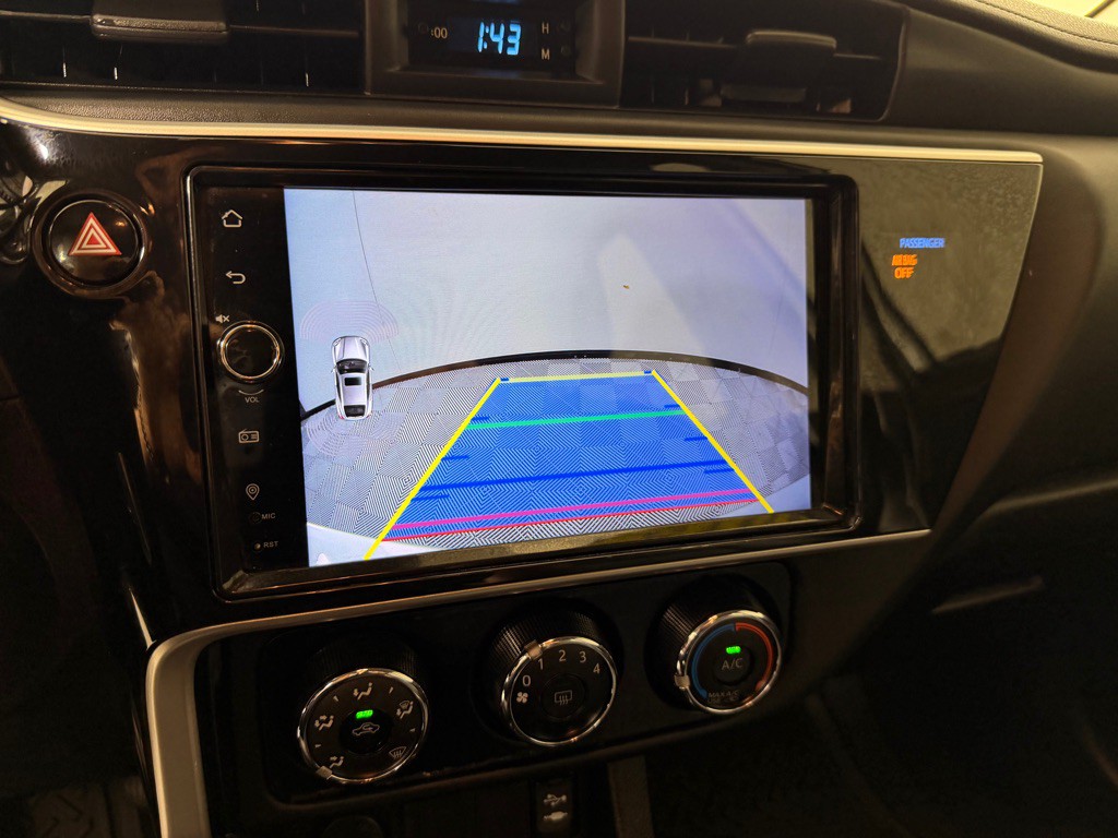 2018 Toyota Corolla Image 15