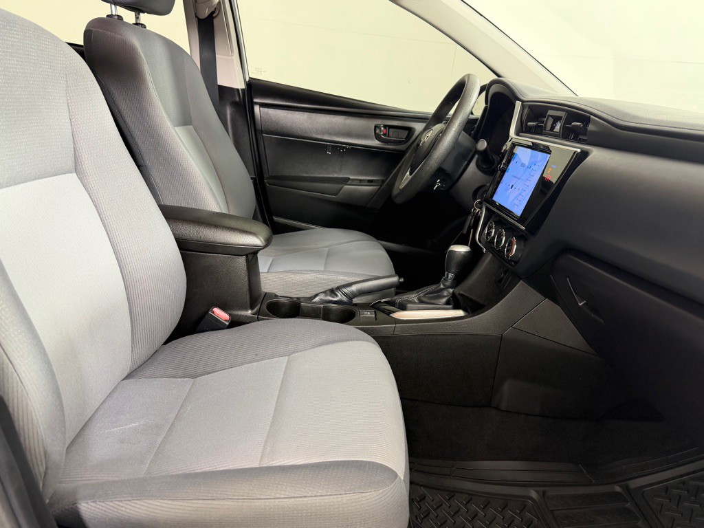 2018 Toyota Corolla Image 20