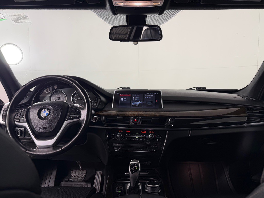 2018 BMW X5 Image 16