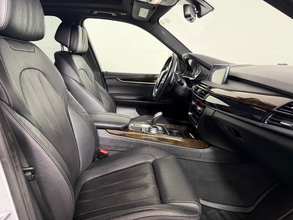 2018 BMW X5 Image 20