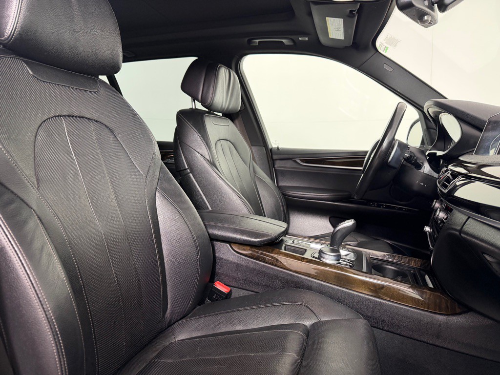 2018 BMW X5 Image 21
