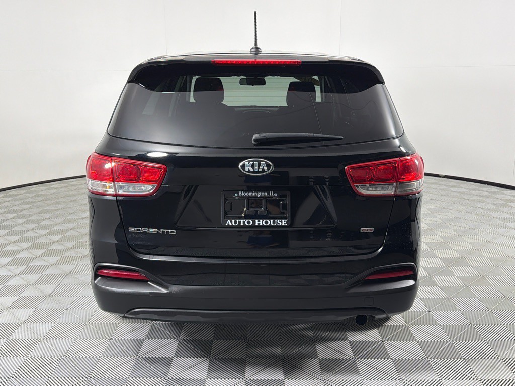 2016 Kia Sorento Image 6