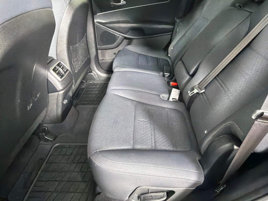 2016 Kia Sorento Image 17