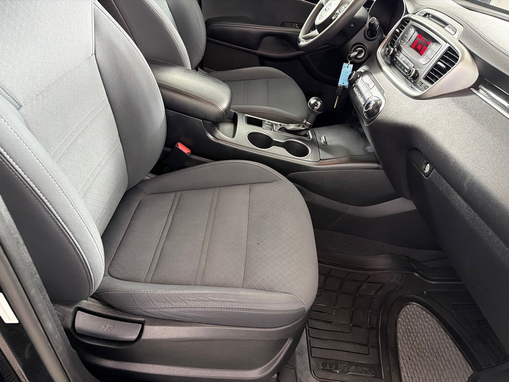 2016 Kia Sorento Image 22