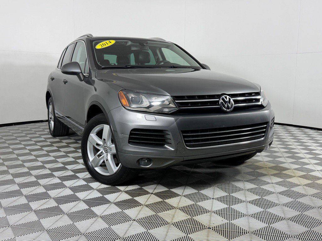 2014 Volkswagen Touareg Image 2