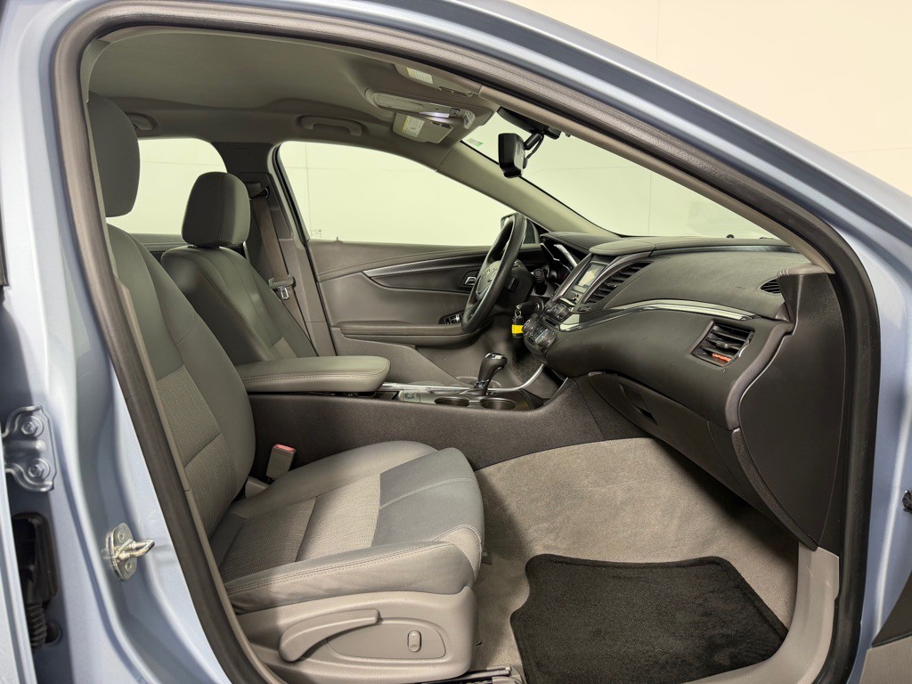 2014 Chevrolet Impala Image 17