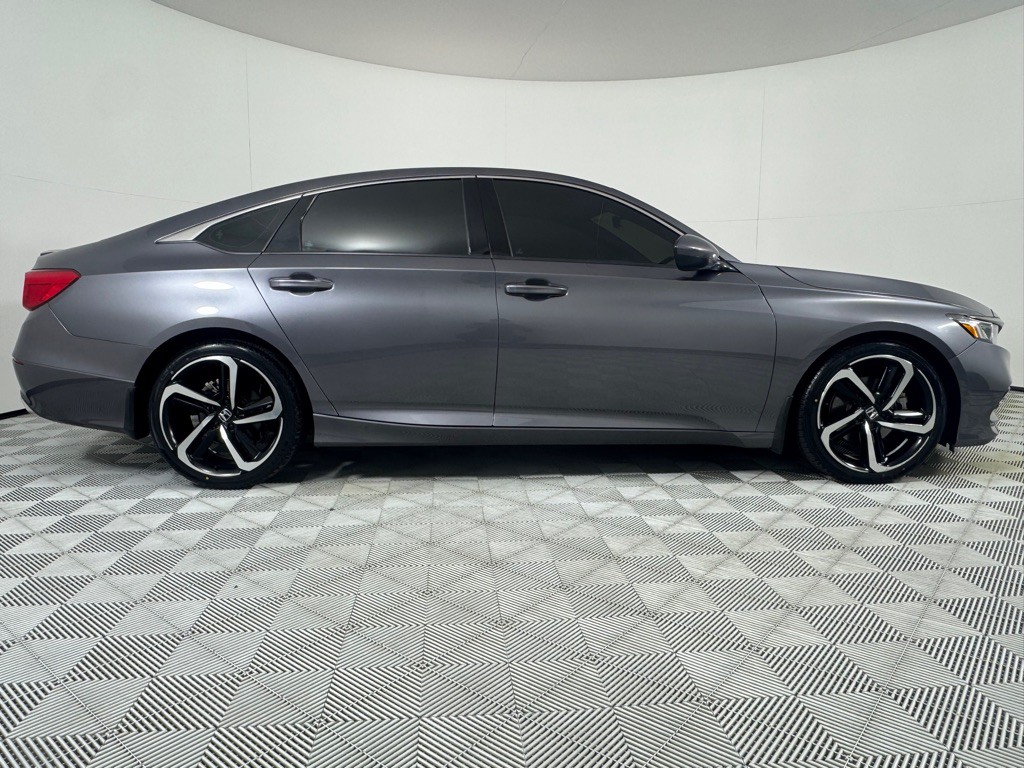 2020 Honda Accord Image 4