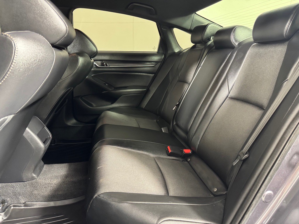2020 Honda Accord Image 18