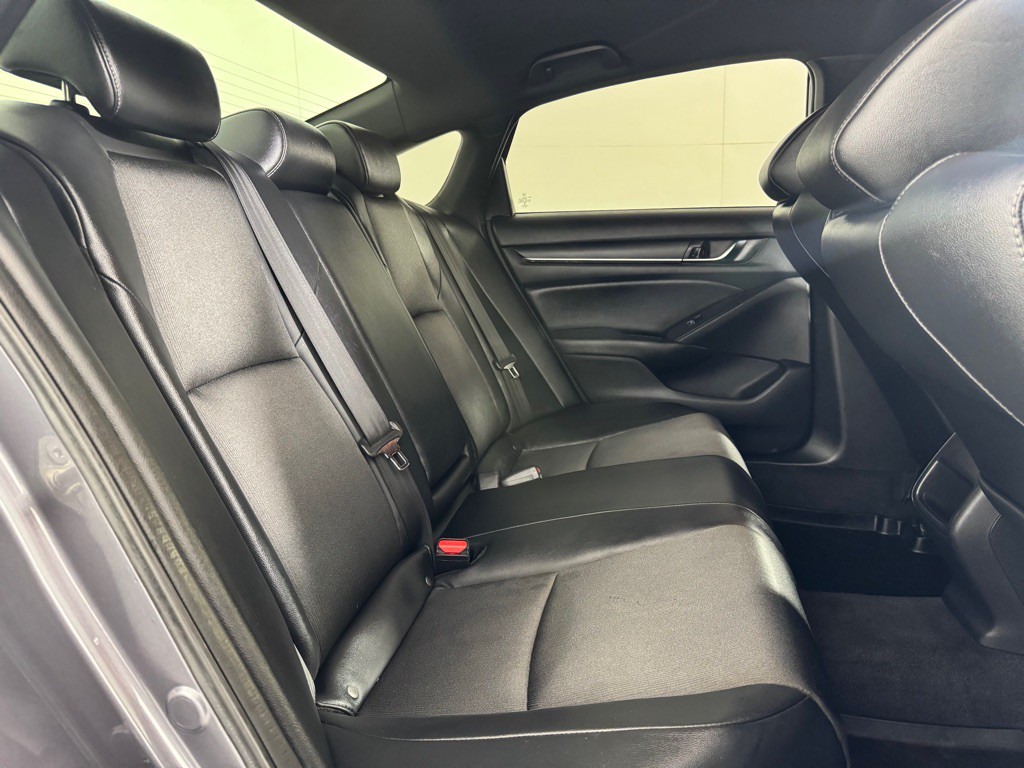 2020 Honda Accord Image 20