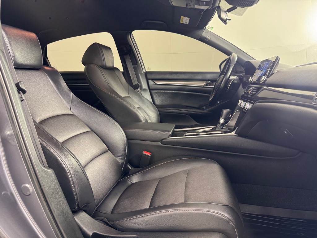 2020 Honda Accord Image 22