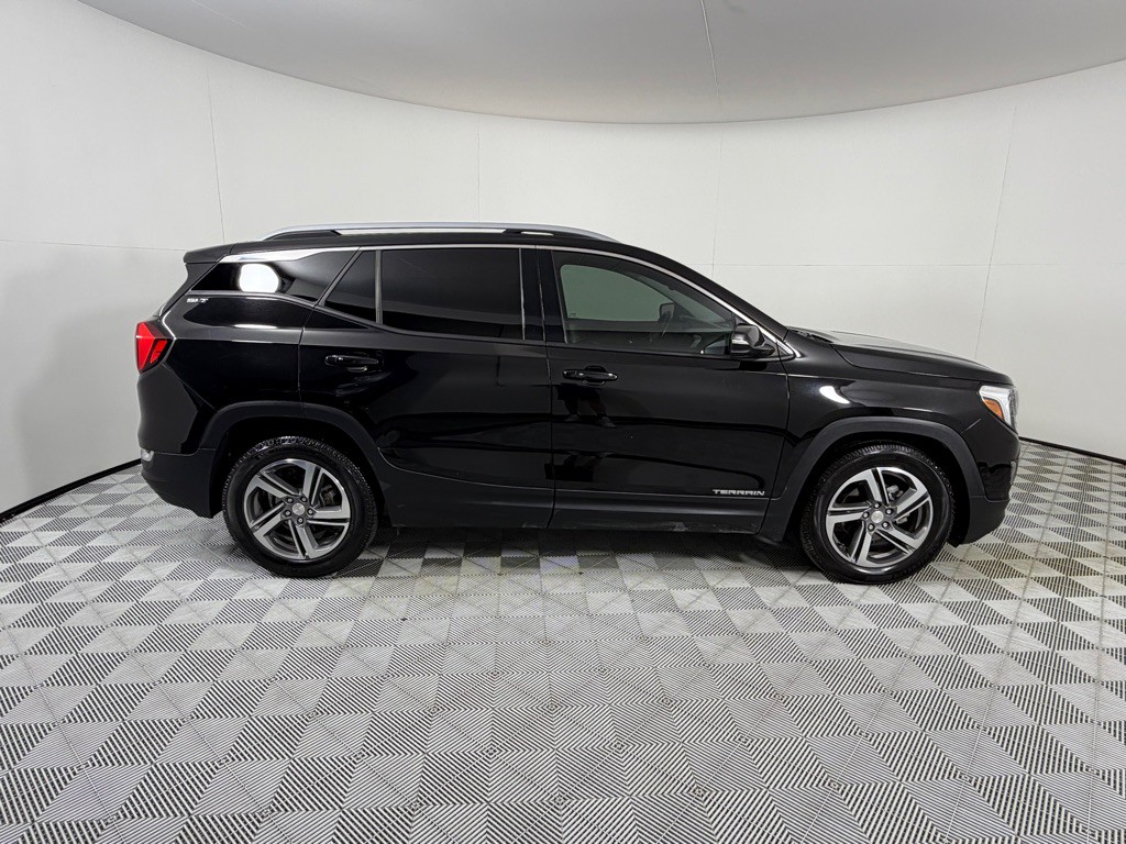 2020 GMC Terrain Image 4