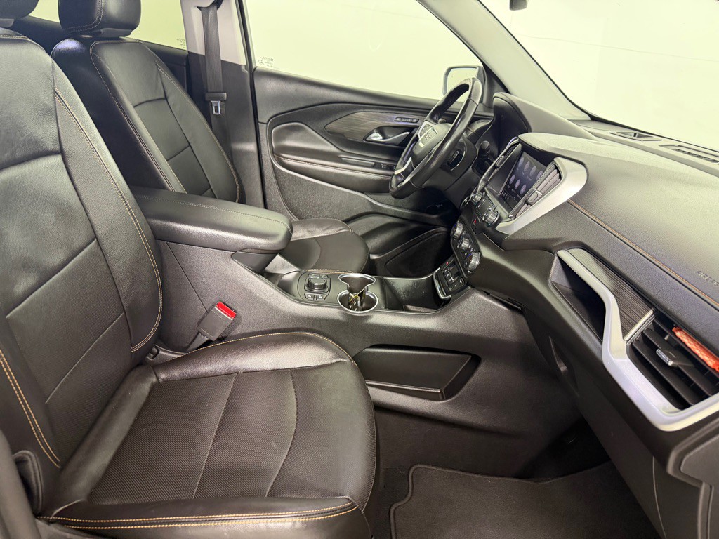 2020 GMC Terrain Image 23