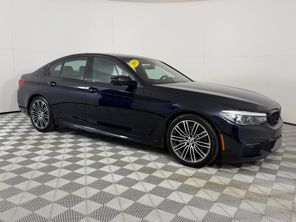 2019 BMW 5 Series Image 4