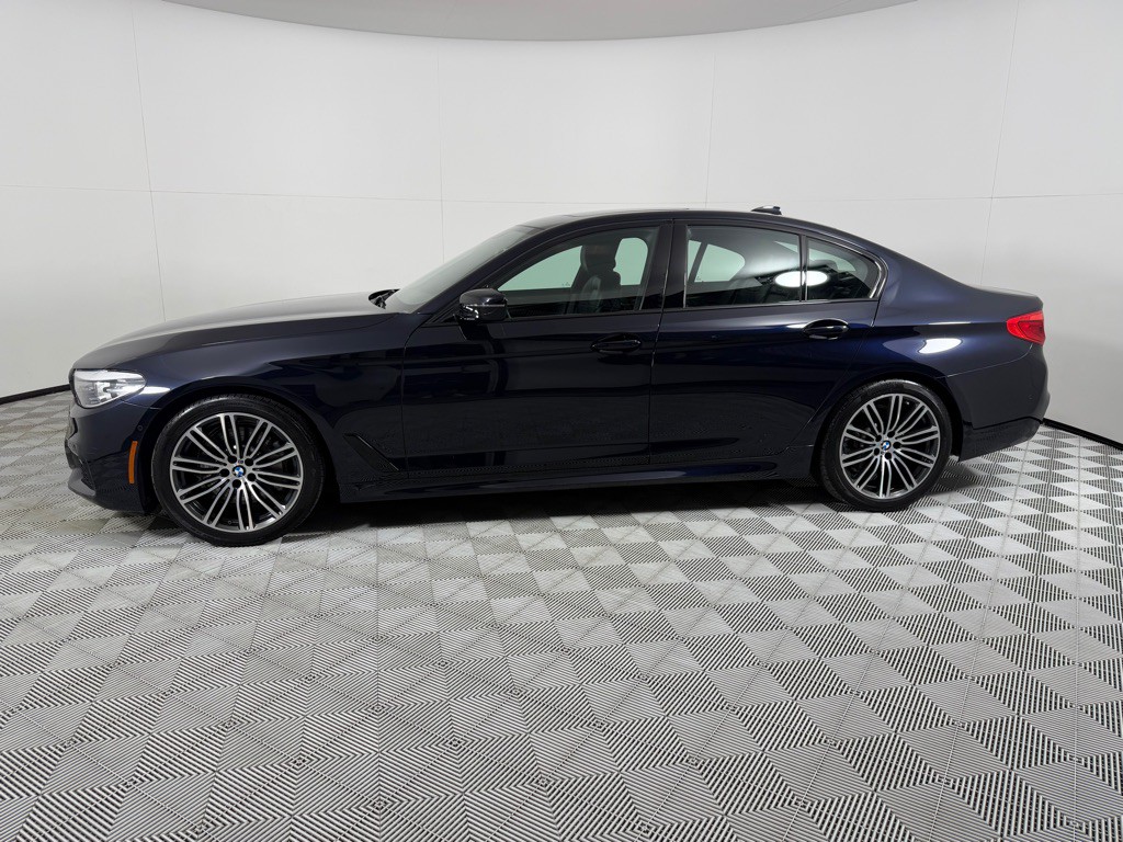 2019 BMW 5 Series Image 9
