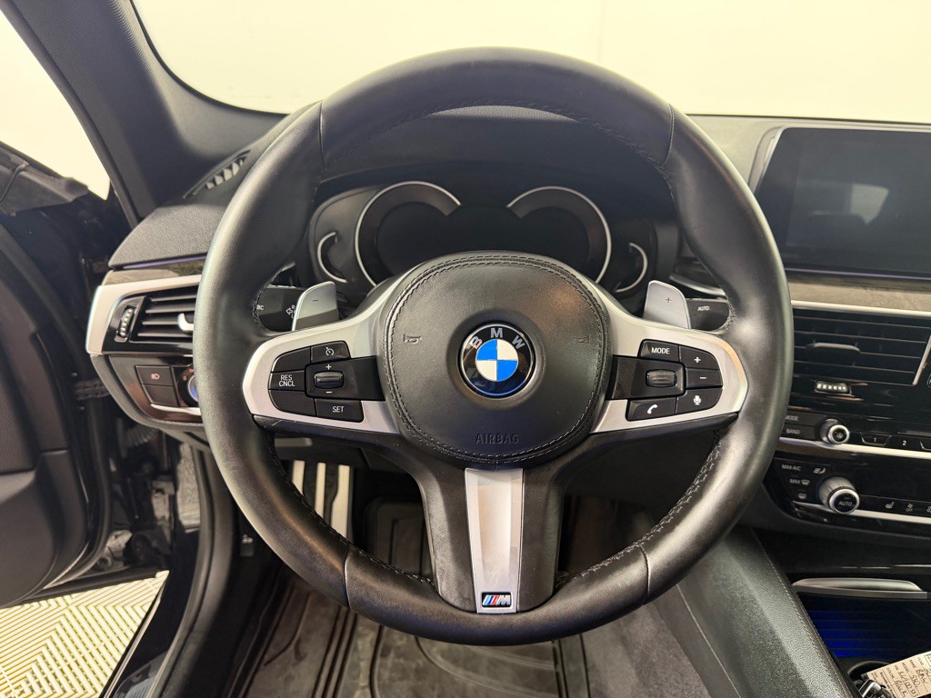 2019 BMW 5 Series Image 15