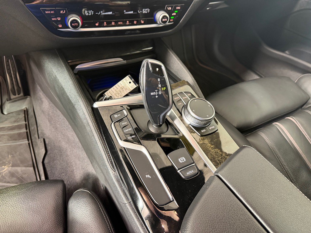 2019 BMW 5 Series Image 20