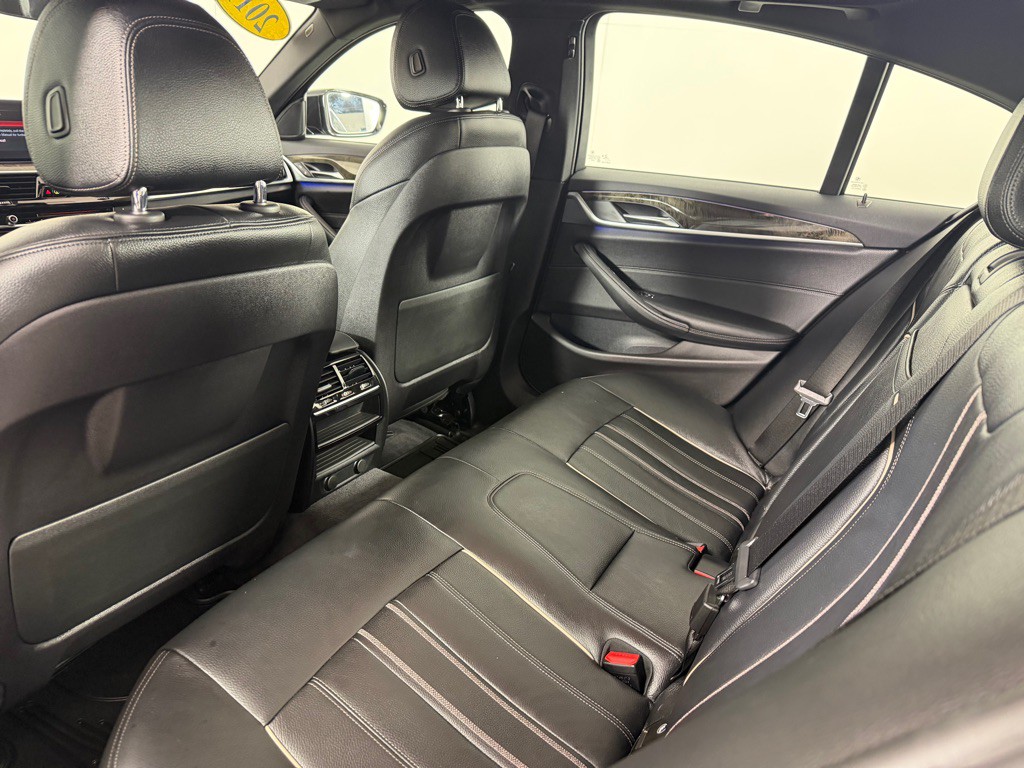 2019 BMW 5 Series Image 21