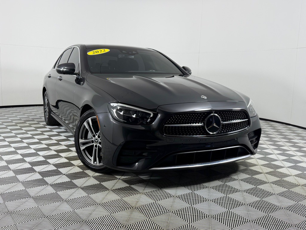2022 Mercedes-Benz E-Class Image 2