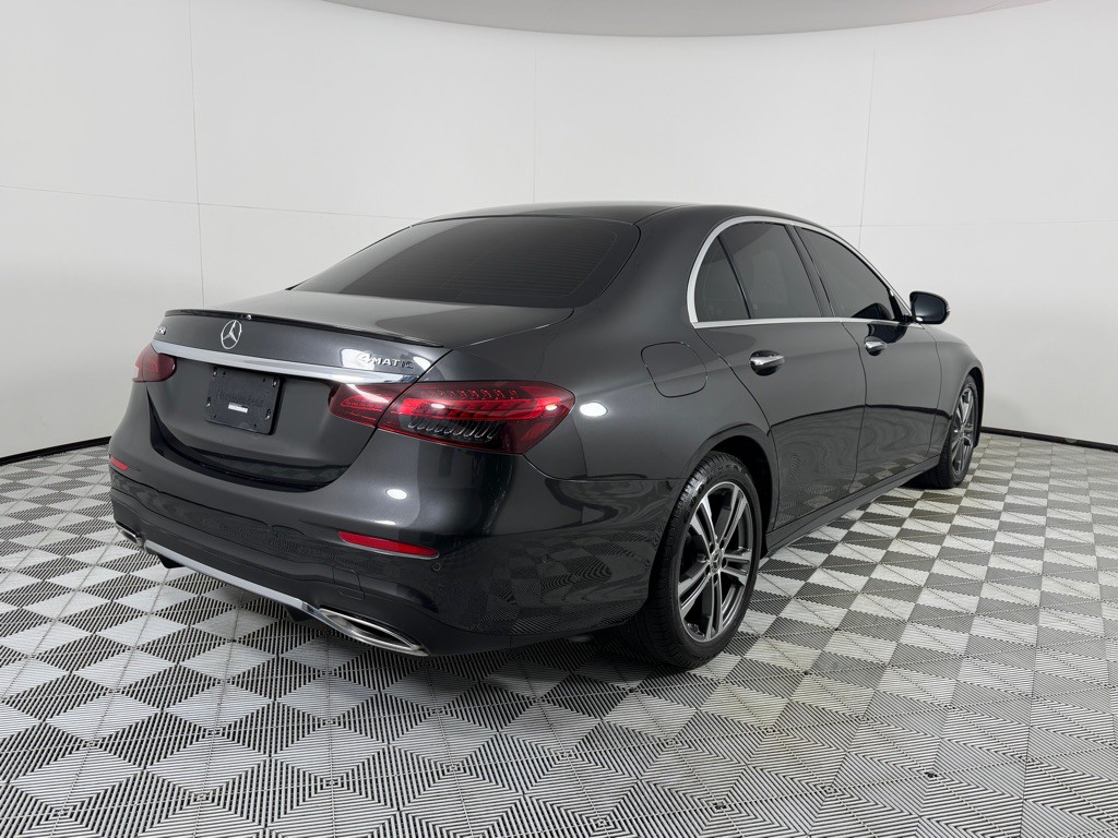 2022 Mercedes-Benz E-Class Image 3