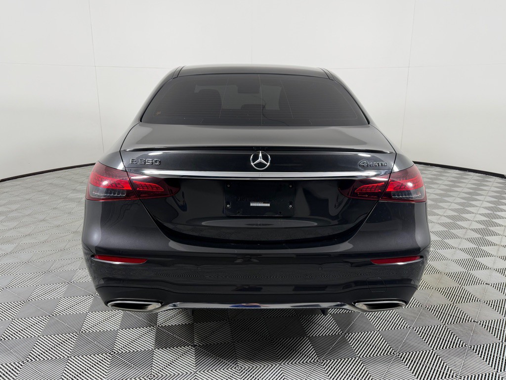 2022 Mercedes-Benz E-Class Image 4