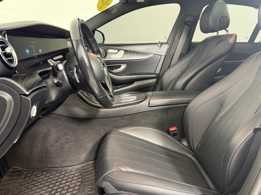 2022 Mercedes-Benz E-Class Image 9