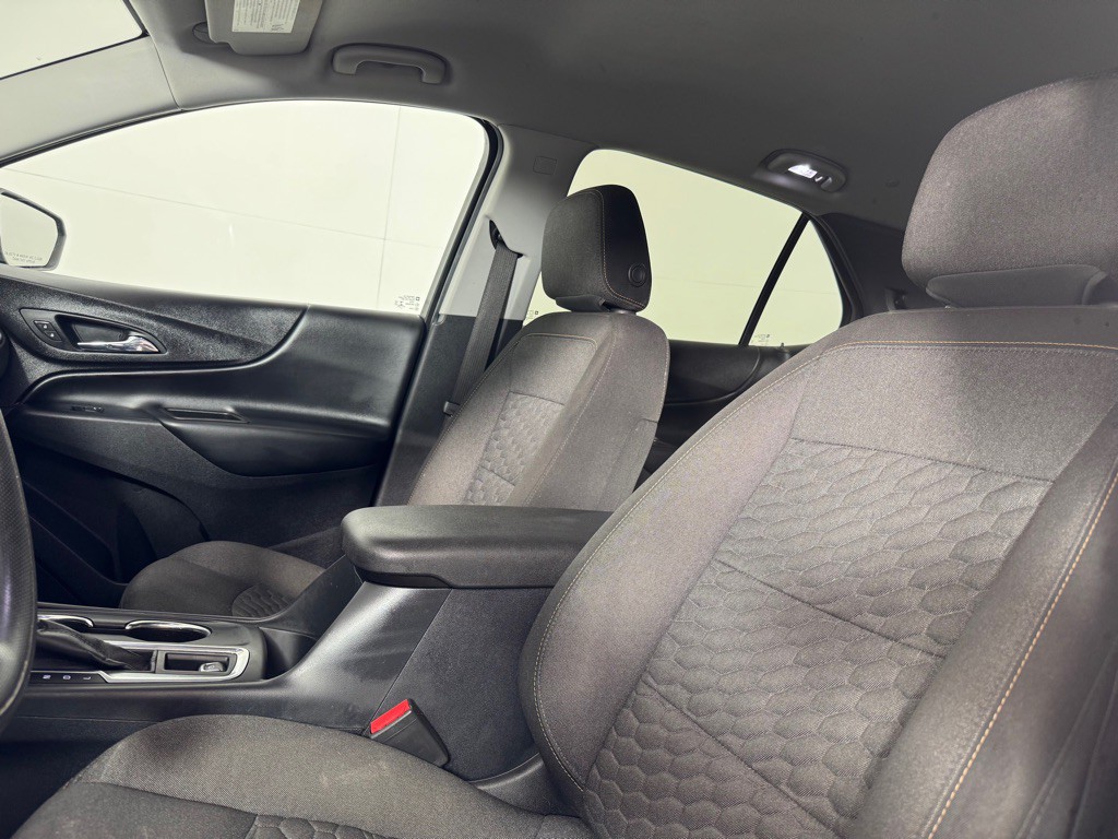 2020 Chevrolet Equinox Image 12