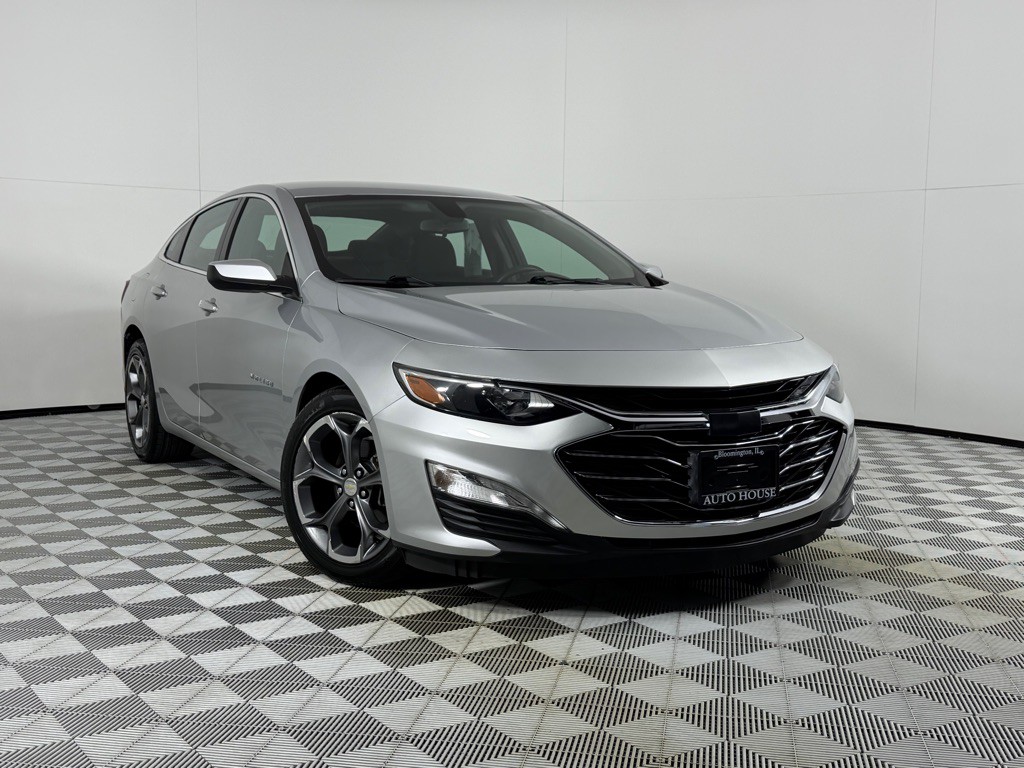 2021 Chevrolet Malibu Image 2