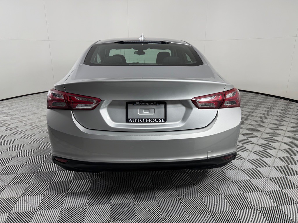 2021 Chevrolet Malibu Image 6