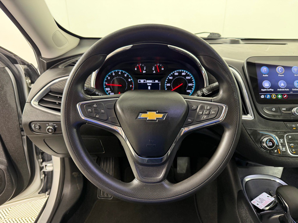 2021 Chevrolet Malibu Image 13