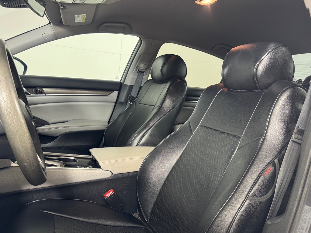 2020 Honda Accord Image 12