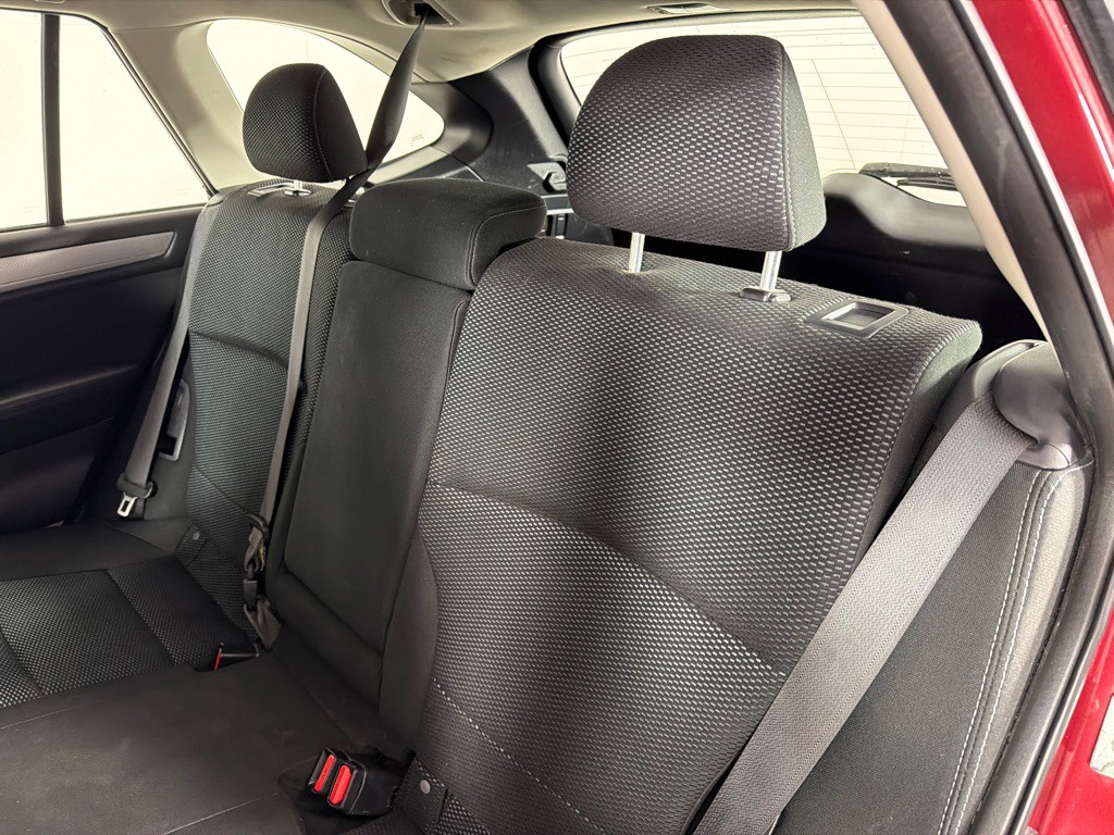 2018 Subaru Outback Image 17