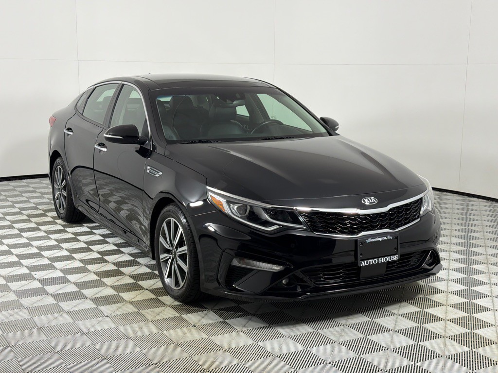 2020 Kia Optima Image 3