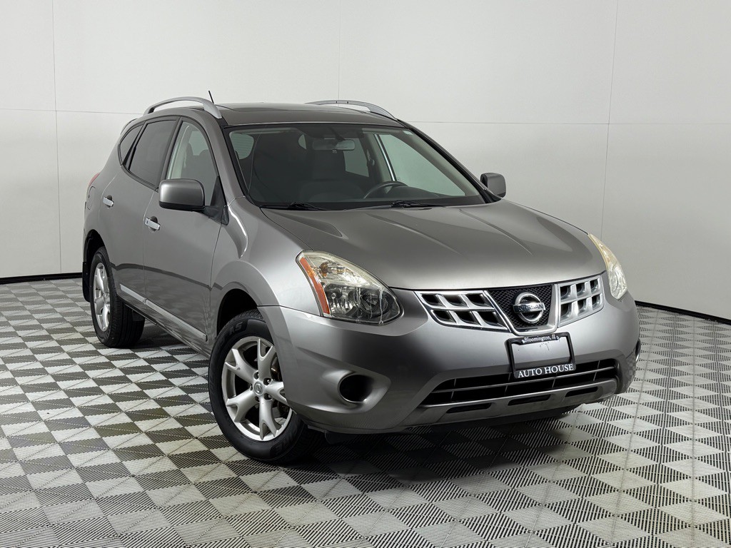 2011 Nissan Rogue Image 2