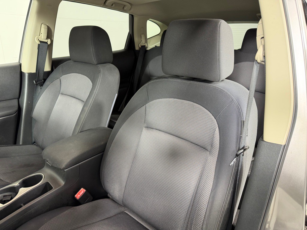 2011 Nissan Rogue Image 13