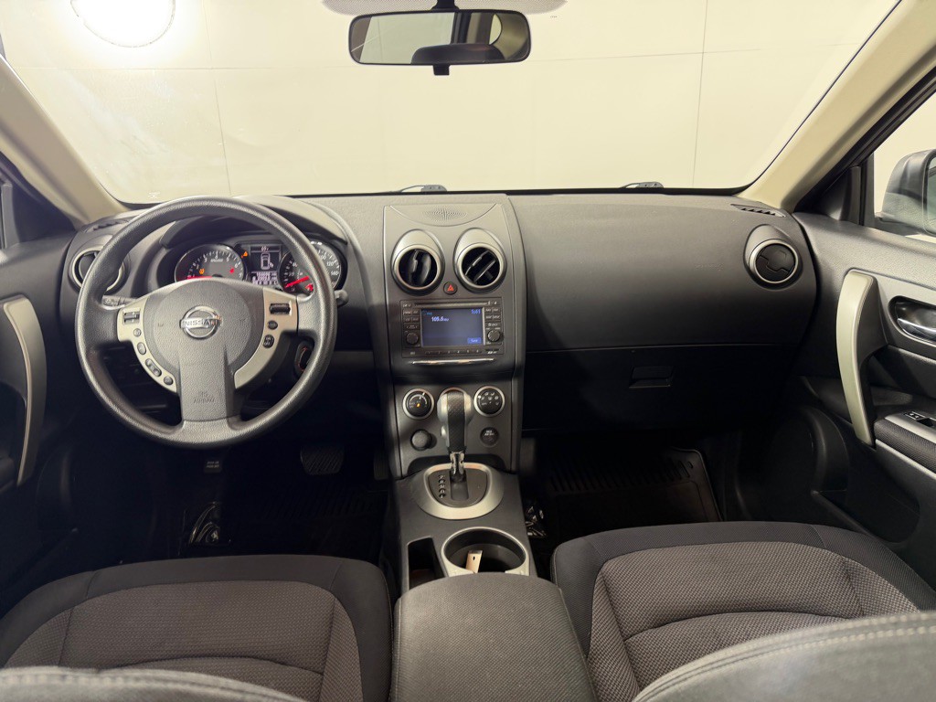 2011 Nissan Rogue Image 27