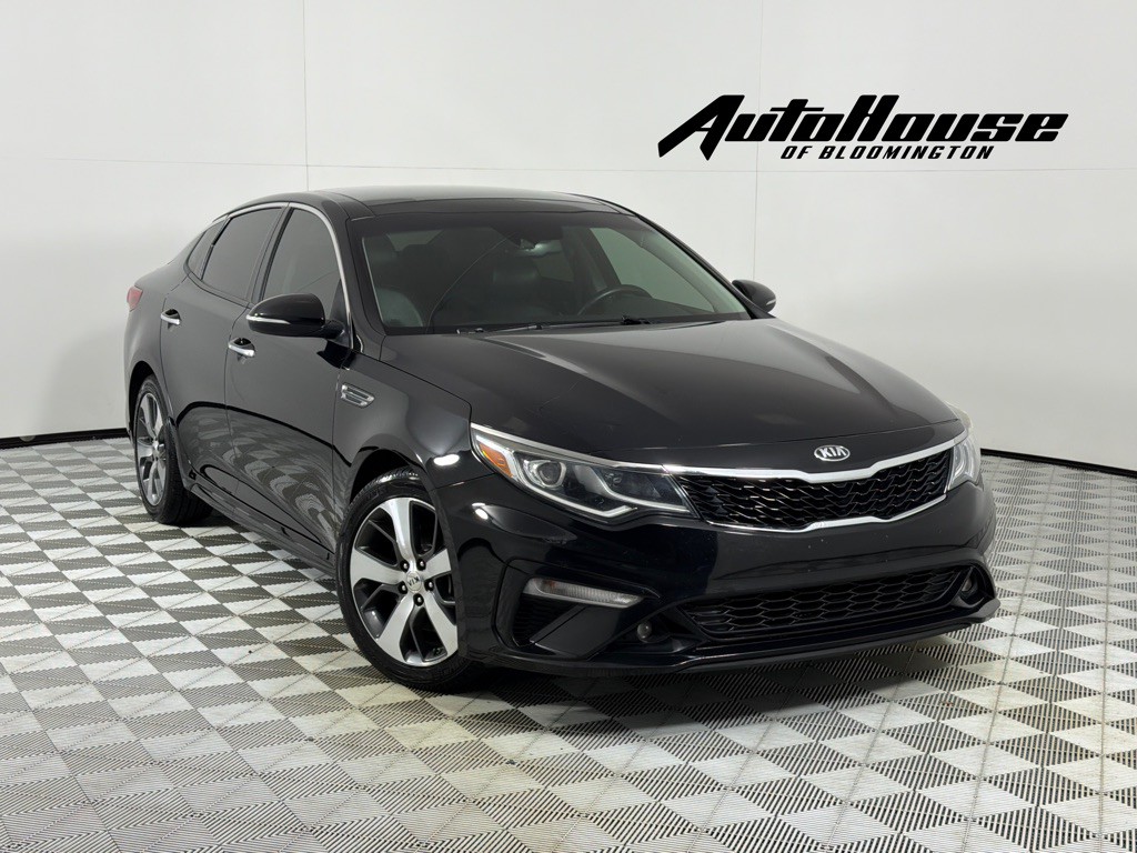 2019 Kia Optima Image 1