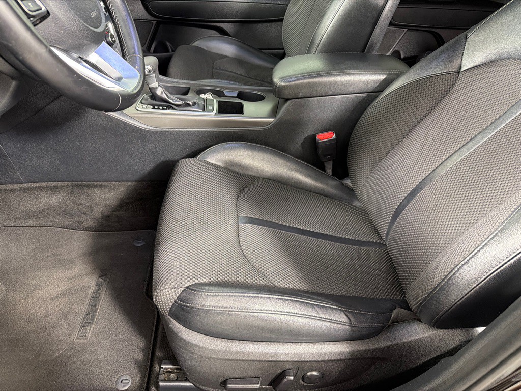 2019 Kia Optima Image 9