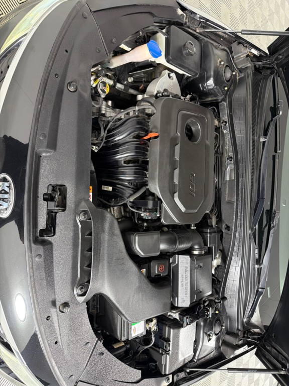 2019 Kia Optima Image 24