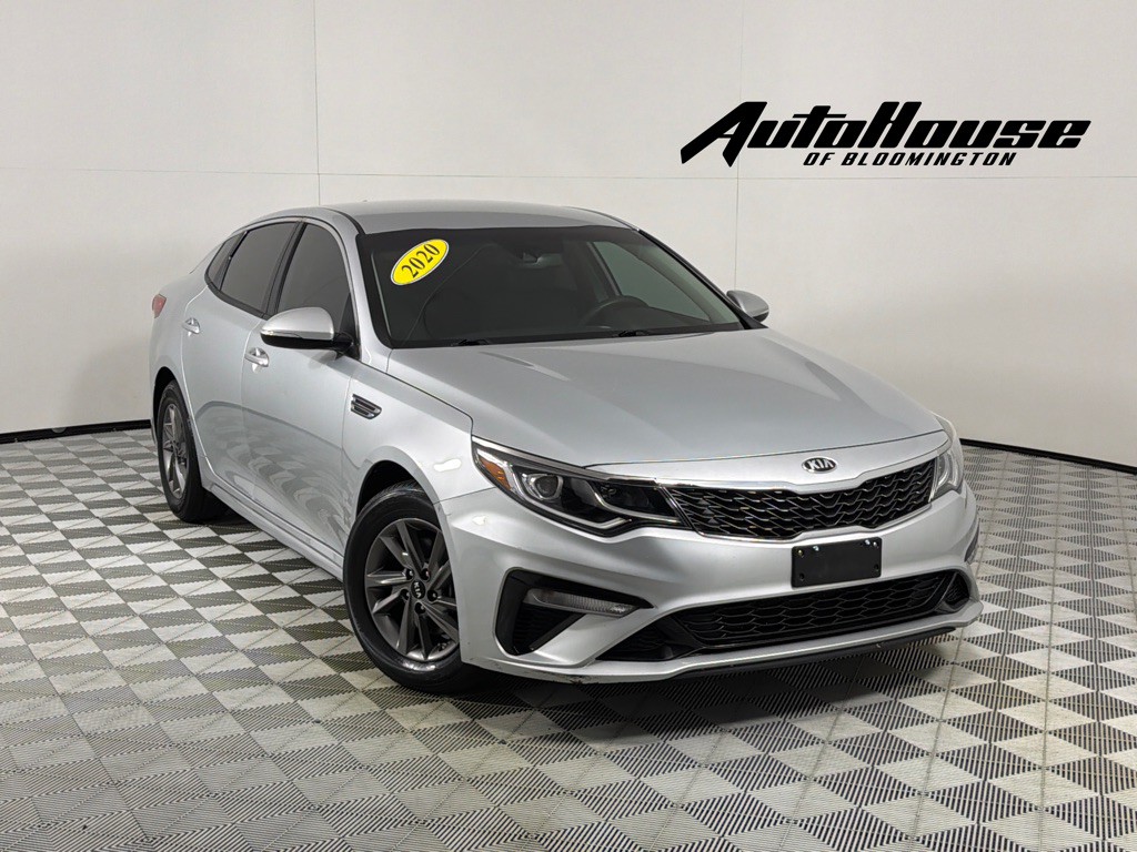 2020 Kia Optima Image 1