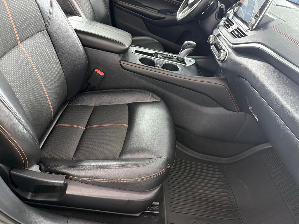 2022 Nissan Altima Image 24