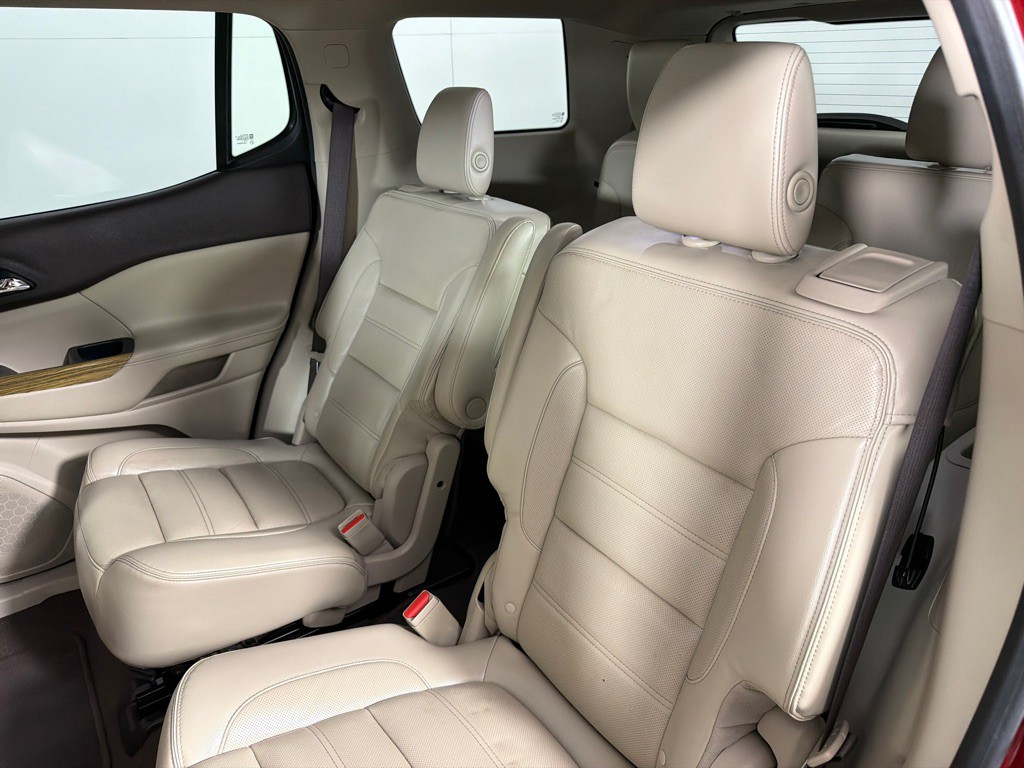 2017 GMC Acadia Image 21