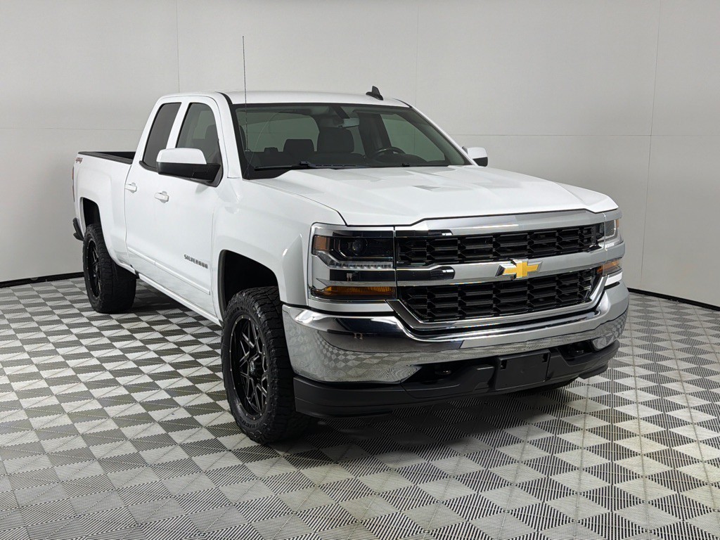 2019 Chevrolet Silverado 1500 Image 3
