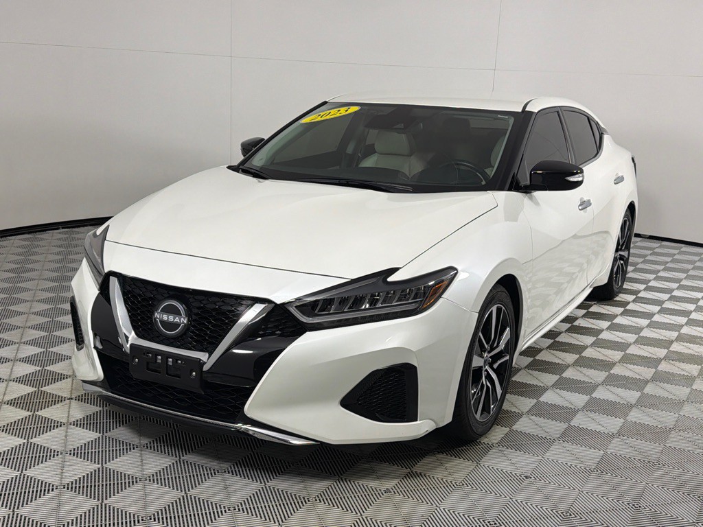 2023 Nissan Maxima Image 10