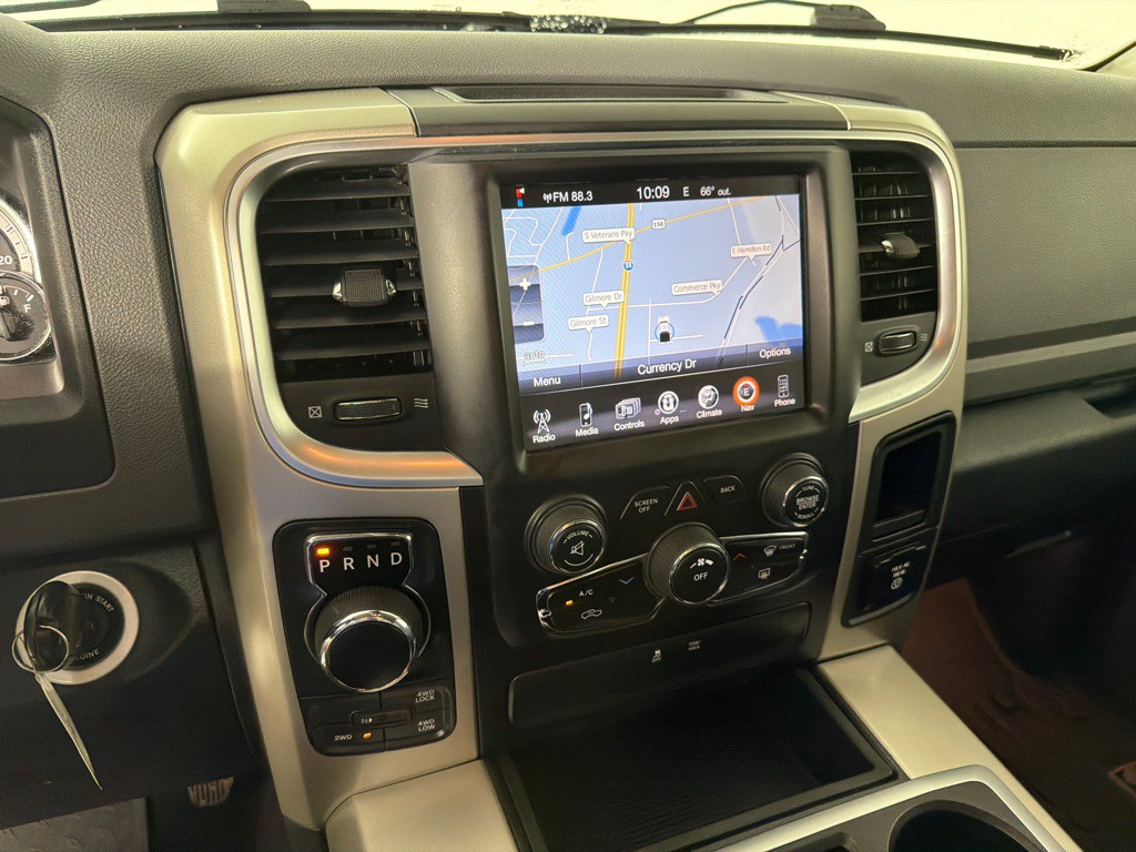 2014 RAM 1500 Image 17