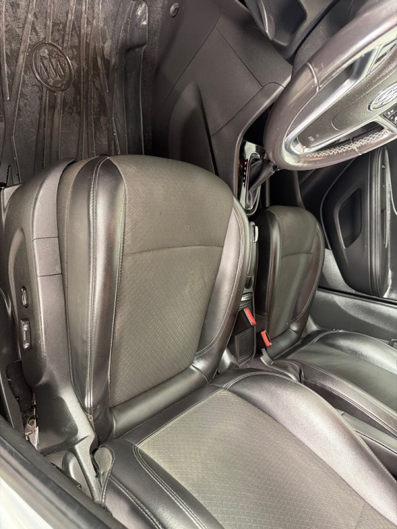 2019 Buick Enclave Image 12