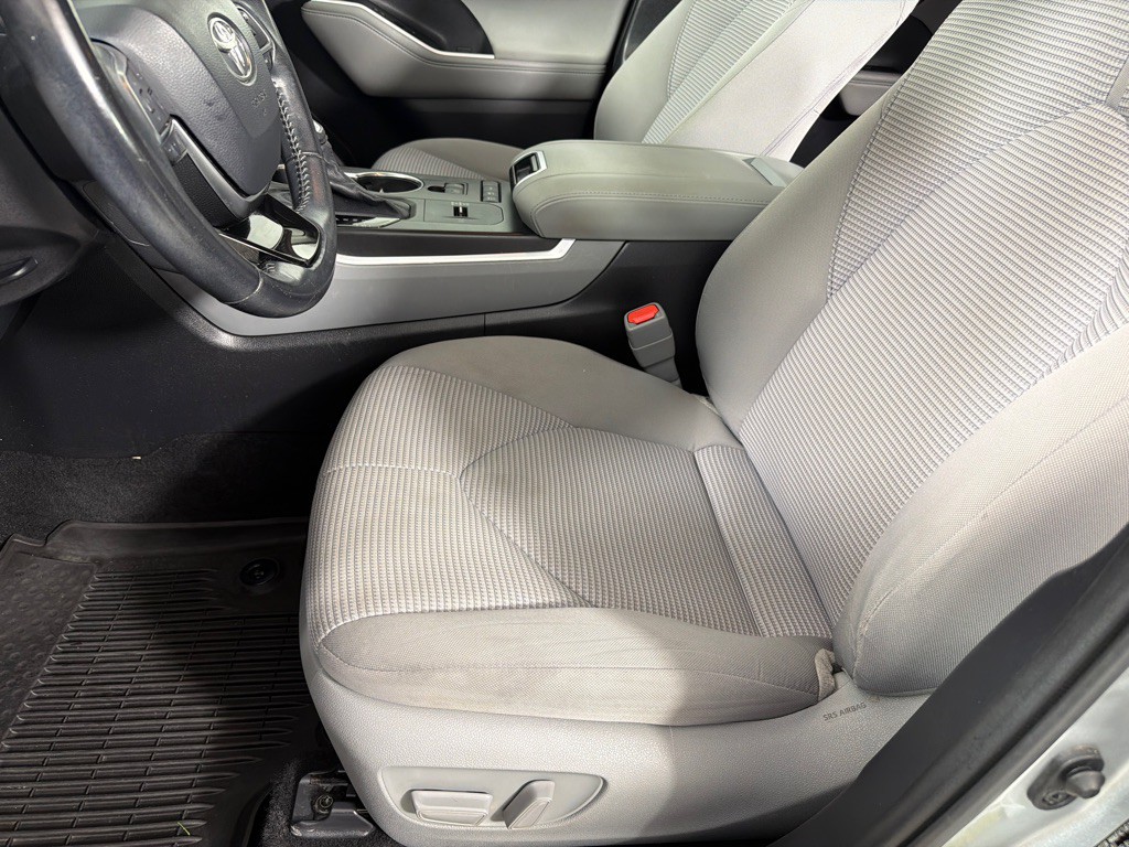2020 Toyota Highlander Image 11