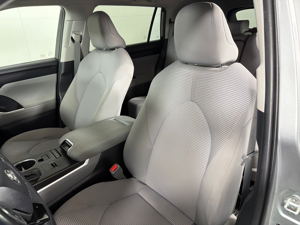 2020 Toyota Highlander Image 12