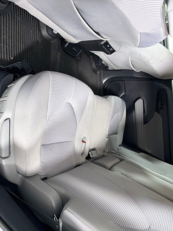 2020 Toyota Highlander Image 18